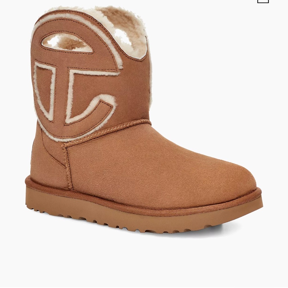 UGG x Telfar shearling chestnut boots 6US
